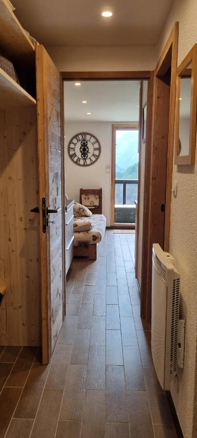 Studio Uissan Pour 5 Personnes A Cote Des Pistes Huez المظهر الخارجي الصورة